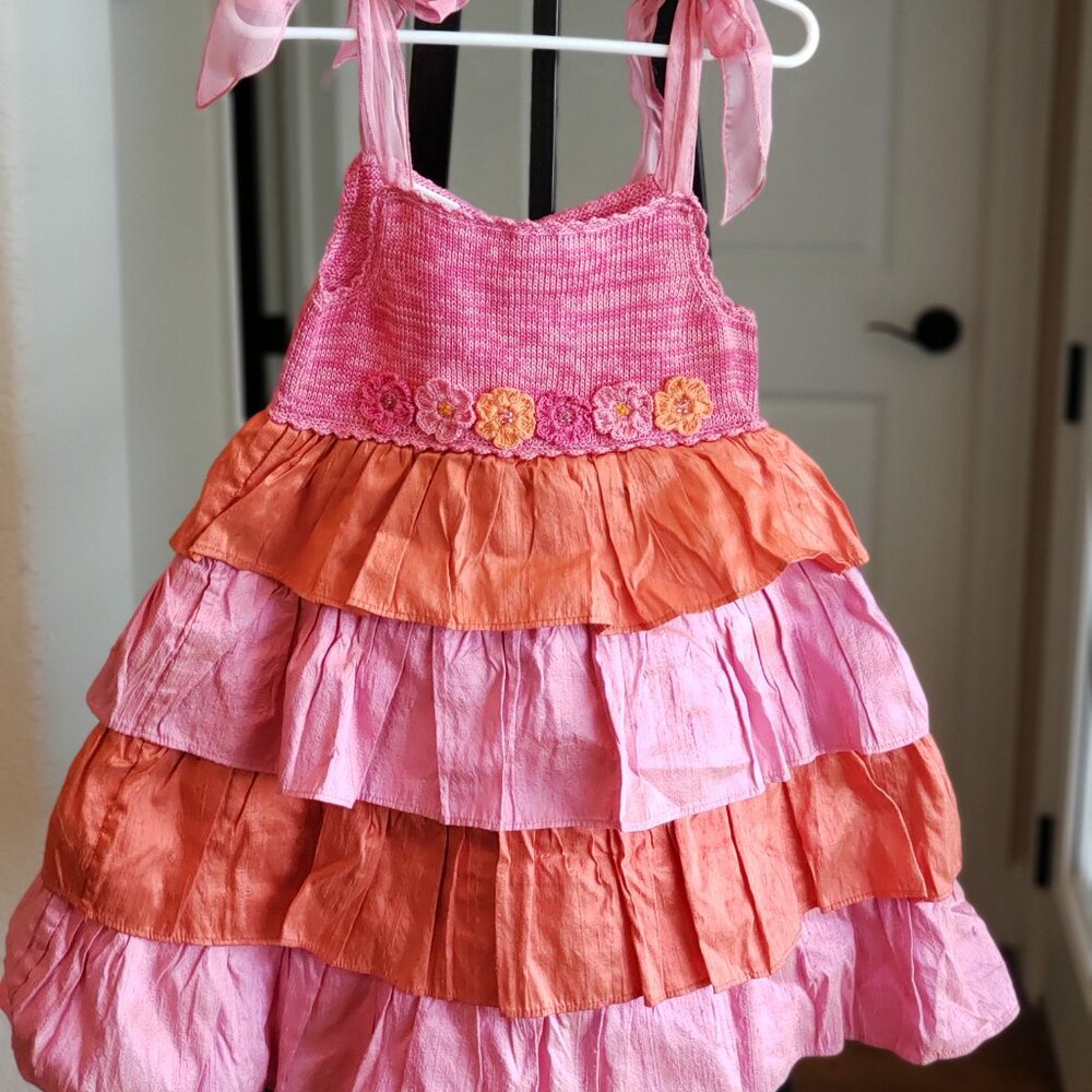Victoria Kids Boutique Dress 👗 Size is 2 yrs Dress is Like New Cutest